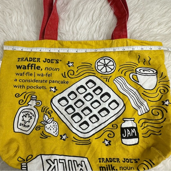 Trader Joe’s Reusable Tote Bag - Picture 9 of 10
